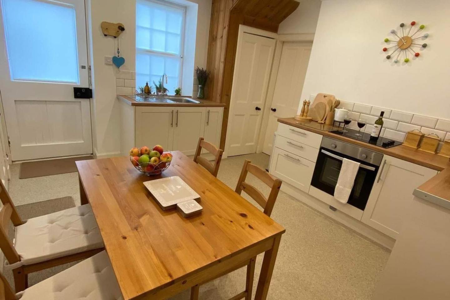 Newburghaprtment Scotland Sleeps 4 Firepit Garden Apartment *